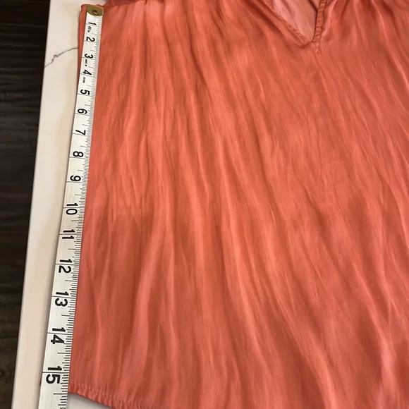 Express Blouse Salmon color. Ruching around collar with slight split. M - Picture 5 of 10